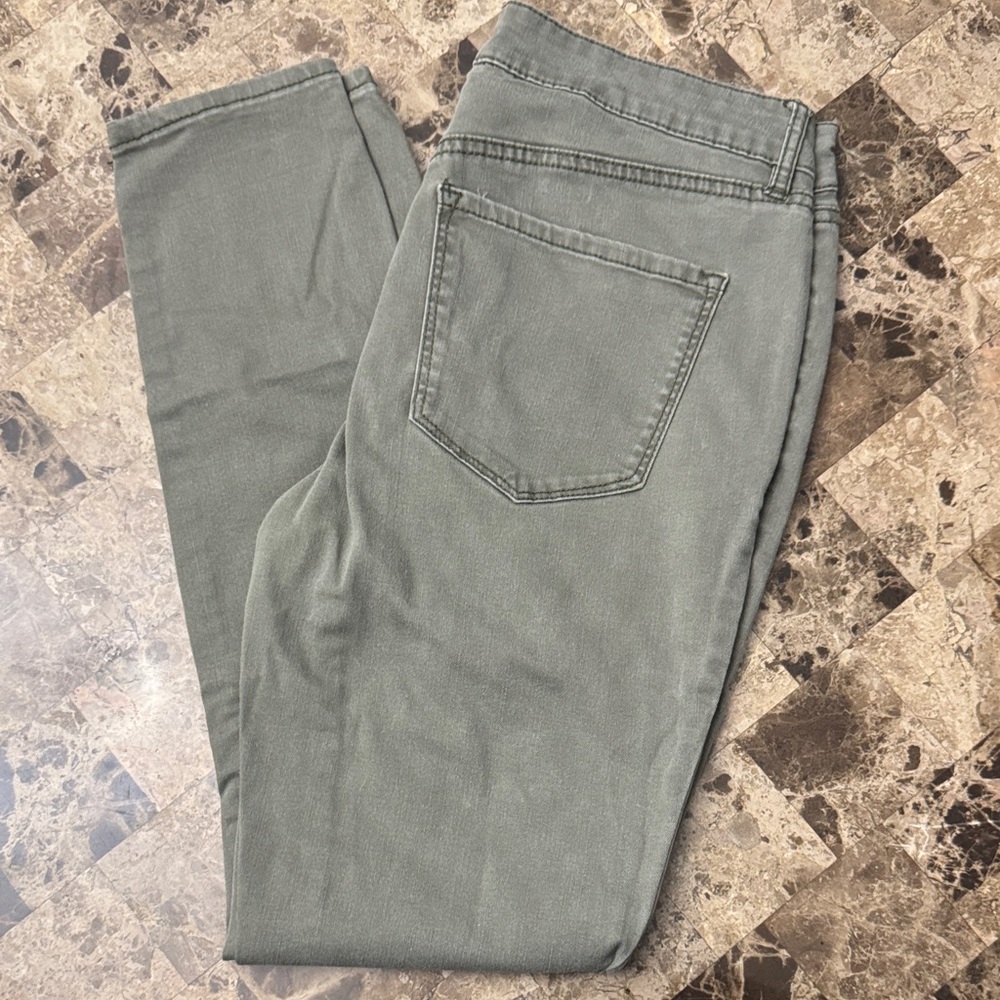 Women’s Refuge jeans